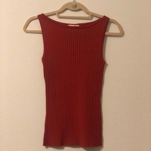 New York and company tank